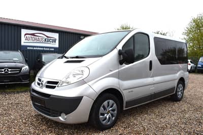 Nissan Primastar Kombi L1H1 2.7t 9.Sitzer AHK Klima — slika 1