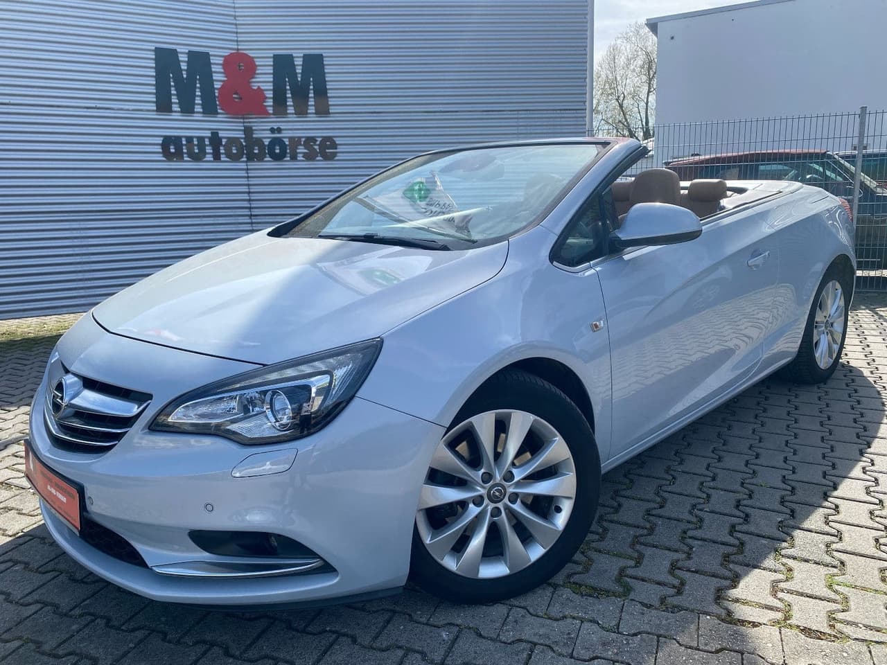 Opel Cascada Inno. ecoFlex Nav/Kamera/Sh/Leder/BiXeno — slika 1