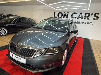 Skoda Octavia Combi CleverNavi/LED/Kamera/Abstandtemp — slika 1