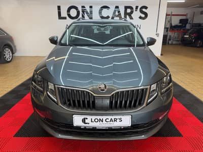 Skoda Octavia Combi CleverNavi/LED/Kamera/Abstandtemp — slika 2