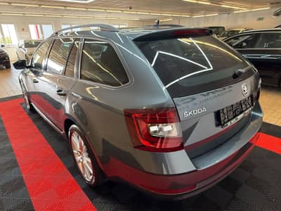 Skoda Octavia Combi CleverNavi/LED/Kamera/Abstandtemp — slika 10