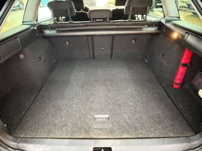Skoda Octavia Combi CleverNavi/LED/Kamera/Abstandtemp — slika 18