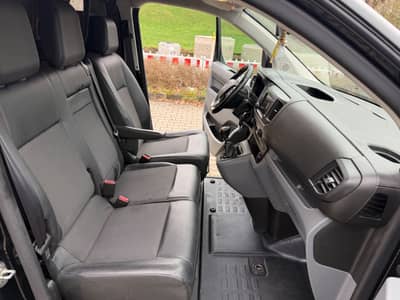 Opel Vivaro 2.0d EDITION*H1 L3*NAVI*WÜRTH EINRICHTUNG — slika 24