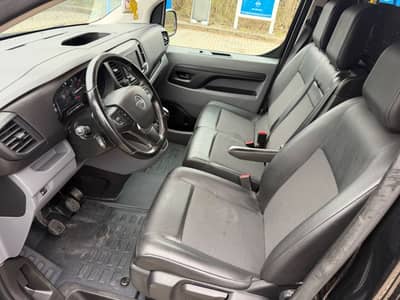 Opel Vivaro 2.0d EDITION*H1 L3*NAVI*WÜRTH EINRICHTUNG — slika 23