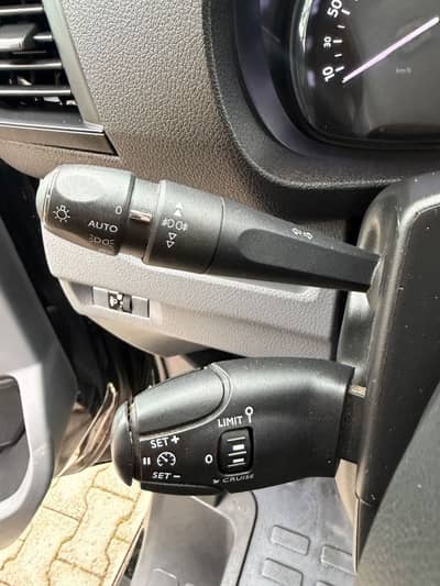 Opel Vivaro 2.0d EDITION*H1 L3*NAVI*WÜRTH EINRICHTUNG — slika 18