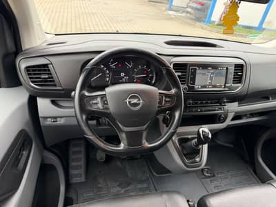 Opel Vivaro 2.0d EDITION*H1 L3*NAVI*WÜRTH EINRICHTUNG — slika 16