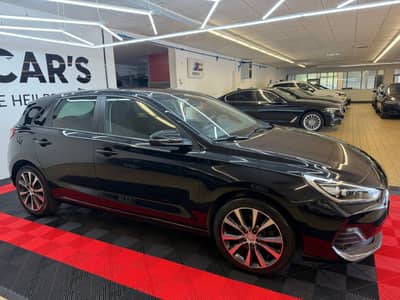 Hyundai i30 YES! Plus/Navi/Kamera/LED/PDC/TOP — slika 4