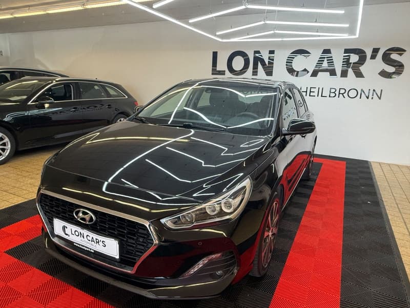 Hyundai i30 YES! Plus/Navi/Kamera/LED/PDC/TOP