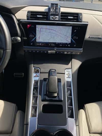 DS Automobiles DS 7 E-Tense 225 Rivoli 4x2 Nav/Kamera/Assist/Sh — slika 10