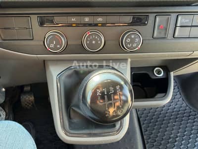 Volkswagen T6.1 Transporter 2,0 TDI*9-SITZE*PDC*KLIMA* — slika 26