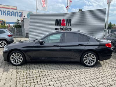 BMW 530 d xDrive Sport Virtuel/ Sitzbelüft./TOP View — slika 17