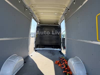 Volkswagen Crafter 35TDI*MAXI-SUPER HOCH-LANG*KLIMA*2XTÜRE — slika 24
