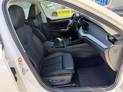Skoda Octavia Combi Style 2.0 TDI Leder/Keyl. — slika 7