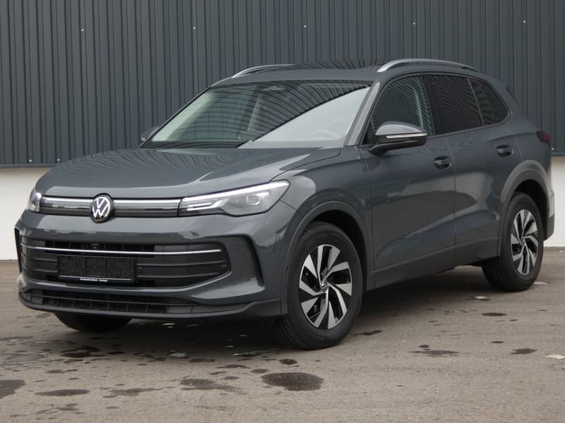 Volkswagen Tiguan 2.0 TDI DSG 1-Hand Navi HUD PANO LED 360°