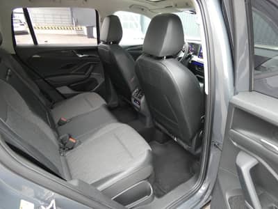 Volkswagen Tiguan 2.0 TDI DSG 1-Hand Navi HUD PANO LED 360° — slika 7