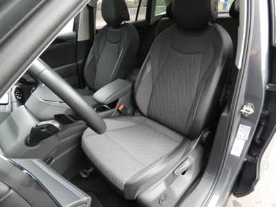 Volkswagen Tiguan 2.0 TDI DSG 1-Hand Navi HUD PANO LED 360° — slika 5
