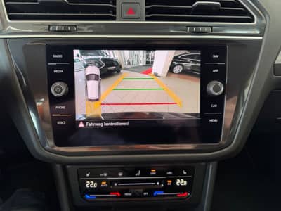 Volkswagen Tiguan Allspace 2.0TDI DSG 7-Sitzer Virtual ACC — slika 19
