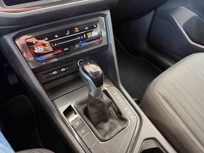 Volkswagen Tiguan Allspace 2.0TDI DSG 7-Sitzer Virtual ACC — slika 21