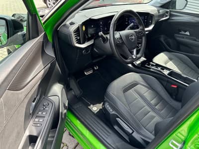 Opel Mokka e Ultimate Navi/LED/Massage/PDC+Kamera/Shz — slika 6