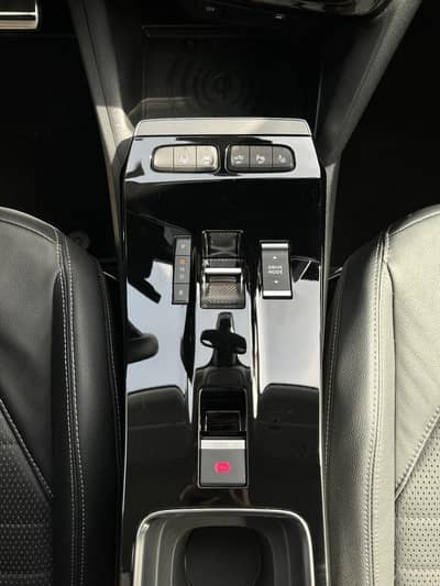 Opel Mokka e Ultimate Navi/LED/Massage/PDC+Kamera/Shz — slika 11