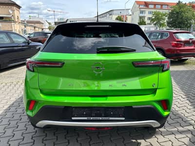 Opel Mokka e Ultimate Navi/LED/Massage/PDC+Kamera/Shz — slika 18