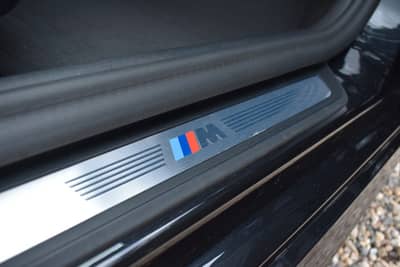 BMW 530d Touring xDrive MSport LASER/HUD/KEYLESS/AHK — slika 25