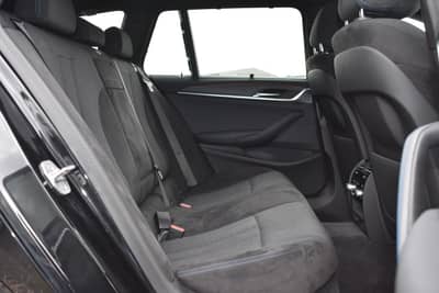 BMW 530d Touring xDrive MSport LASER/HUD/KEYLESS/AHK — slika 27