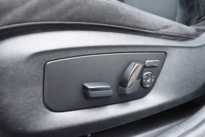 BMW 530d Touring xDrive MSport LASER/HUD/KEYLESS/AHK — slika 14