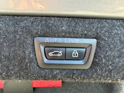 BMW 530 d*M PAKET*SAG*GSHD*LASER*VIR*HEAD-UP*360*VOL — slika 34