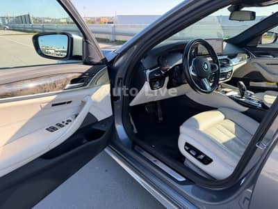 BMW 530 d*M PAKET*SAG*GSHD*LASER*VIR*HEAD-UP*360*VOL — slika 20