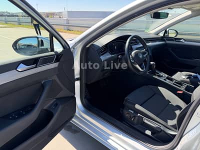 Volkswagen Passat 2.0 TDI Var.*DSG*VIRT*PAN*IQ*NAVI*AHK*360 — slika 21