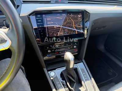 Volkswagen Passat 2.0 TDI Var.*DSG*VIRT*PAN*IQ*NAVI*AHK*360 — slika 18