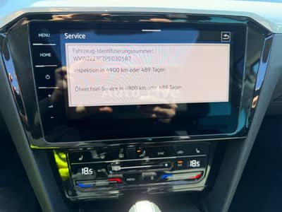Volkswagen Passat 2.0 TDI Var.*DSG*VIRT*PAN*IQ*NAVI*AHK*360 — slika 19
