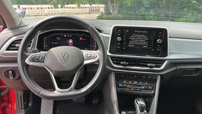 Volkswagen T-Roc Style 2.0 TDI DSG Pano — slika 4