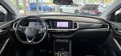 Opel Grandland GS Line LED KAMERA — slika 12