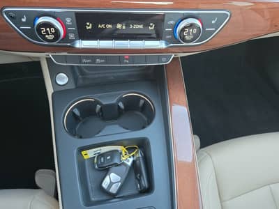 Audi A4 Lim. 35 TDI S-tronic"LED"Leder"SSD"Navi"SHZ — slika 19