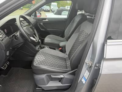 Volkswagen Tiguan Allspace R-LINE 4M HUD KEYLESS PANO DCC — slika 5