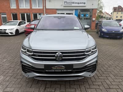 Volkswagen Tiguan Allspace R-LINE 4M HUD KEYLESS PANO DCC — slika 3