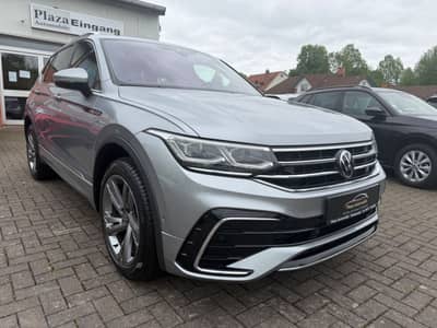 Volkswagen Tiguan Allspace R-LINE 4M HUD KEYLESS PANO DCC — slika 1