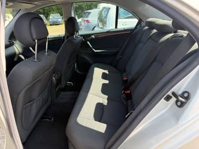 Mercedes-Benz C 220 CDI ELEGANCE Automatik — slika 8
