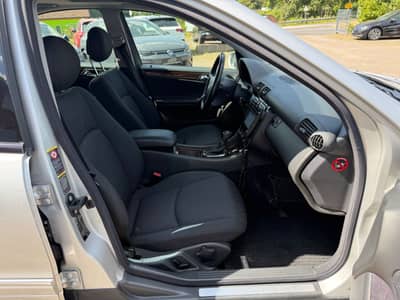 Mercedes-Benz C 220 CDI ELEGANCE Automatik — slika 7
