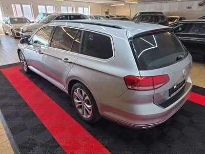 Volkswagen Passat Variant Comfortline BMT/Start-Stopp — slika 10