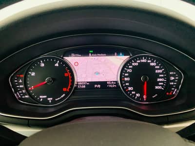 Audi A4 Avant 35 TDI S-tronic°PANORAMA°AHK°ACC° — slika 18