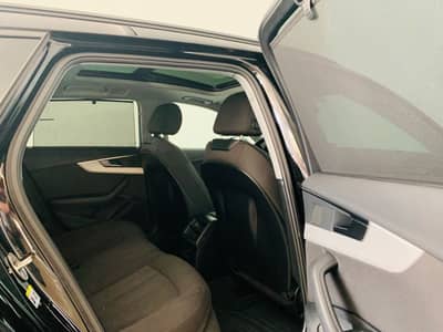 Audi A4 Avant 35 TDI S-tronic°PANORAMA°AHK°ACC° — slika 10