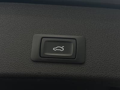 Audi SQ5 3.0 TDI competition quattro*Pano*Kamera*B6O* — slika 17