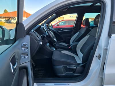 Volkswagen Tiguan 2.0 TDI 4Mot"R-line"Pano"Kamera"Alcantara — slika 8
