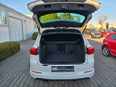 Volkswagen Tiguan 2.0 TDI 4Mot"R-line"Pano"Kamera"Alcantara — slika 6