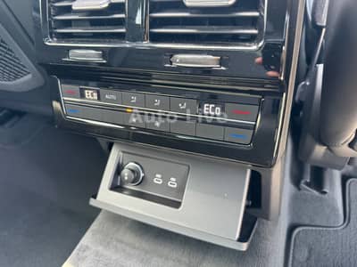Volkswagen Touareg 3.0 TSI*R LINE*BlackS*PAN*MATRI*LUFT*VOL — slika 30