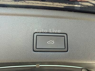 Volkswagen Touareg 3.0 TSI*R LINE*BlackS*PAN*MATRI*LUFT*VOL — slika 33