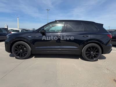 Volkswagen Touareg 3.0 TSI*R LINE*BlackS*PAN*MATRI*LUFT*VOL — slika 2